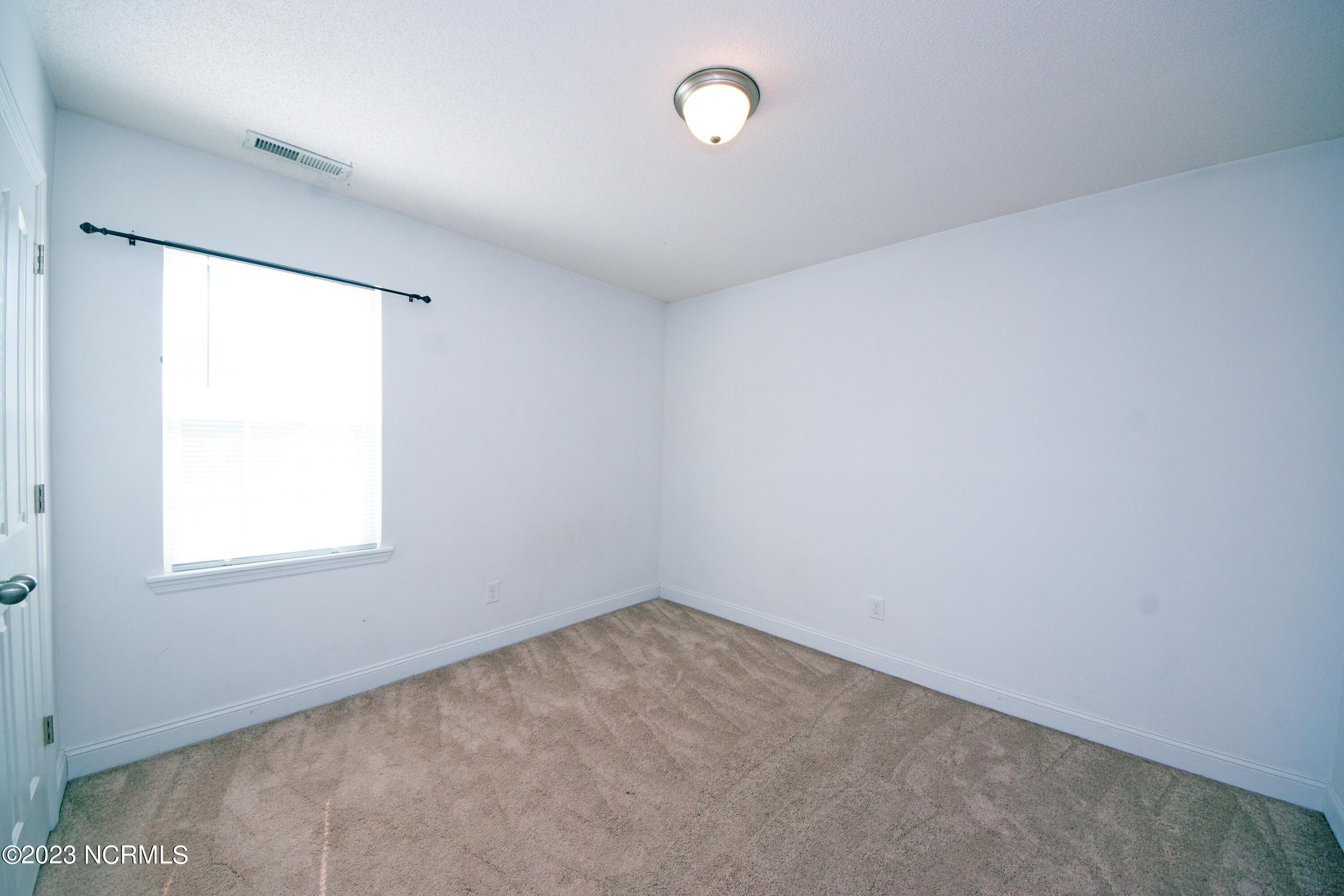 211 Michel Court Hubert, NC 28539 - Photo 18 of 33 DSC09001