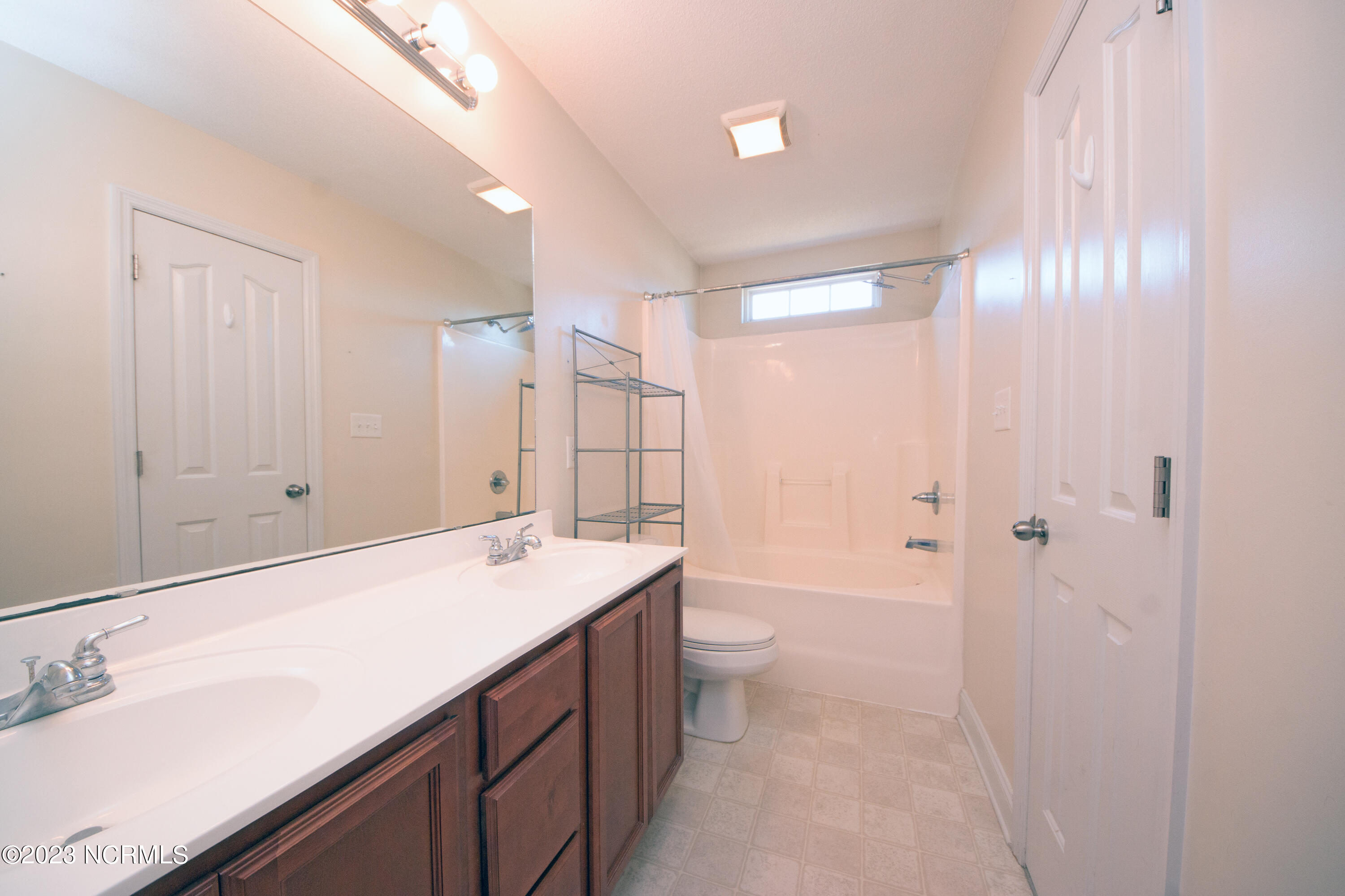 211 Michel Court Hubert, NC 28539 - Photo 26 of 33 DSC09017