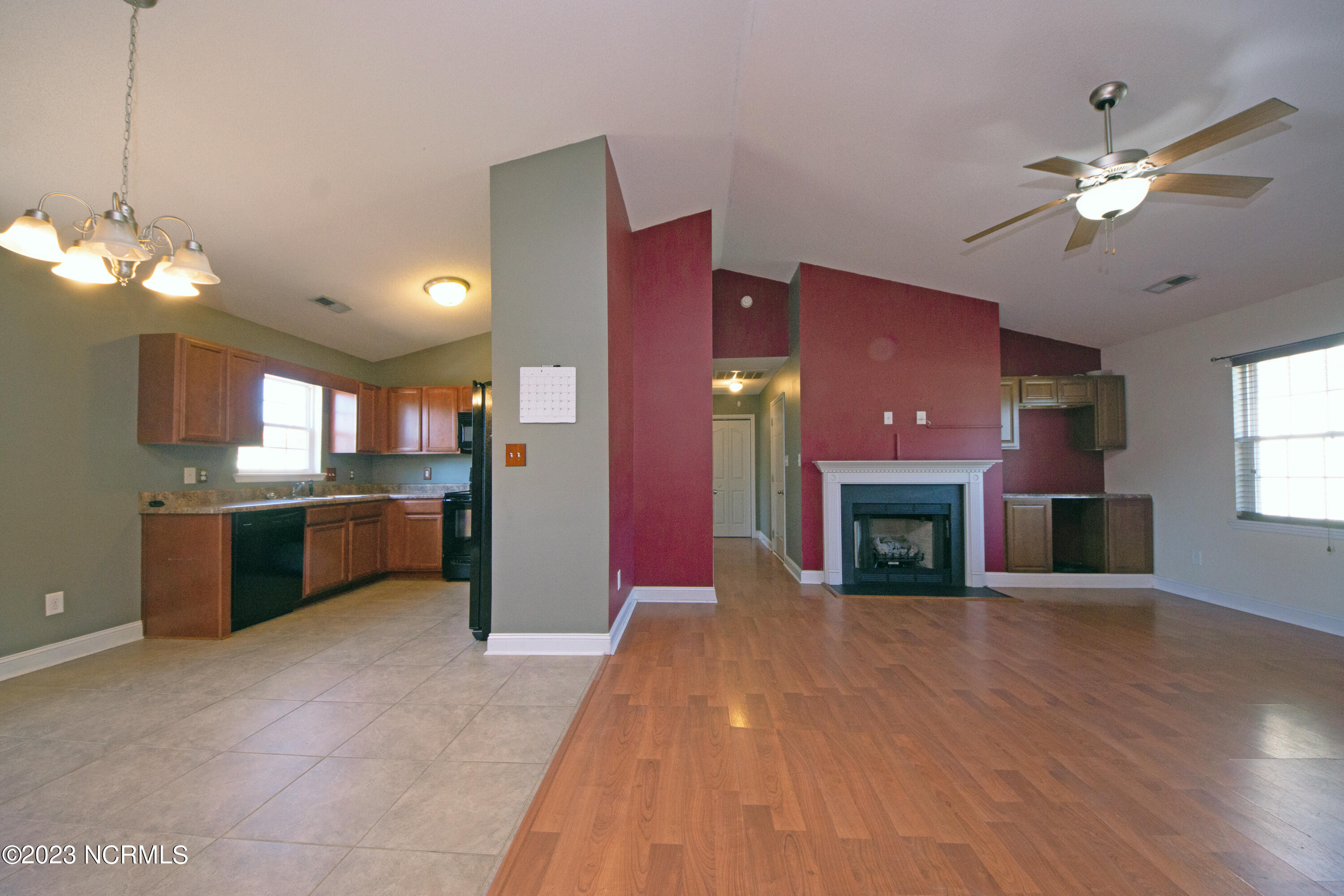 211 Michel Court Hubert, NC 28539 - Photo 8 of 33 DSC09009