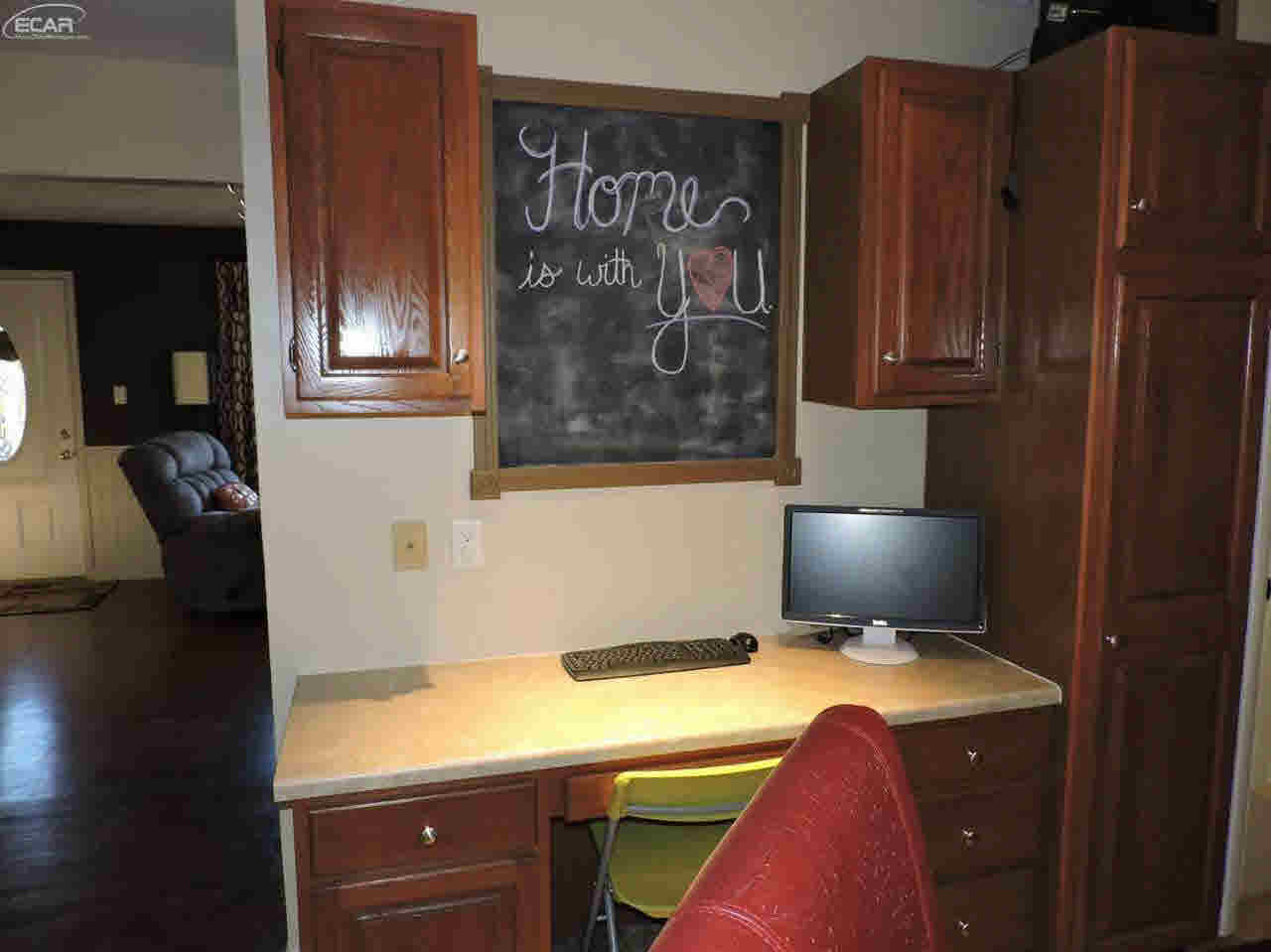 1388 Seymour Road Flint, MI 48532 - Photo 11 of 41 21235205-10.JPG