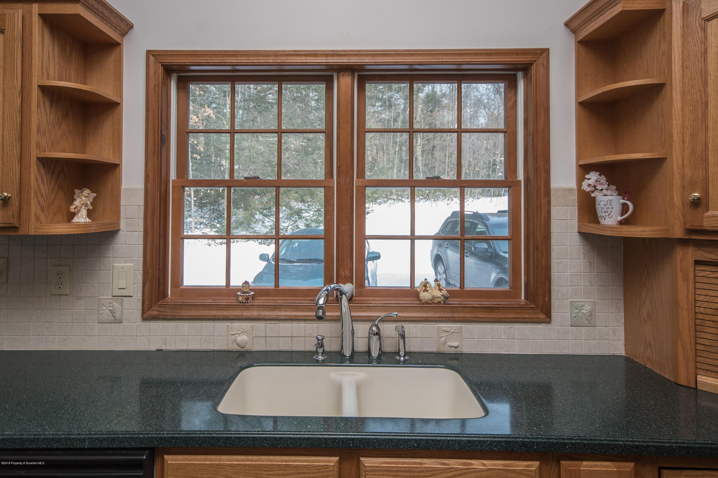 881 Cortez Road Lake Ariel, PA 18436 - Photo 18 of 60 Gallery Image 18