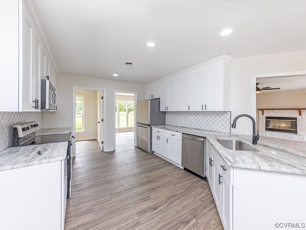1246 Regent Road Topping, VA 23169 - Photo 4 of 37 Gallery Image 4