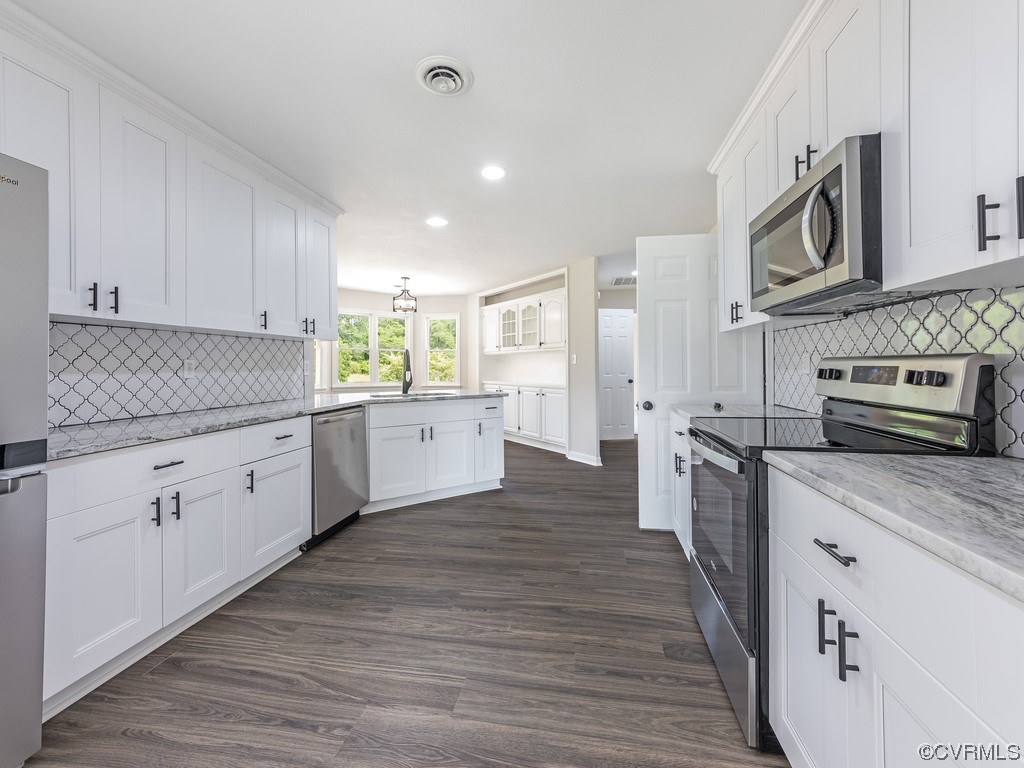 1246 Regent Road Topping, VA 23169 - Photo 6 of 37 Gallery Image 6