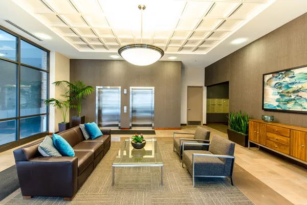 $3,350 | 850 Village Center Drive, Unit 306, Burr Ridge, IL 60527