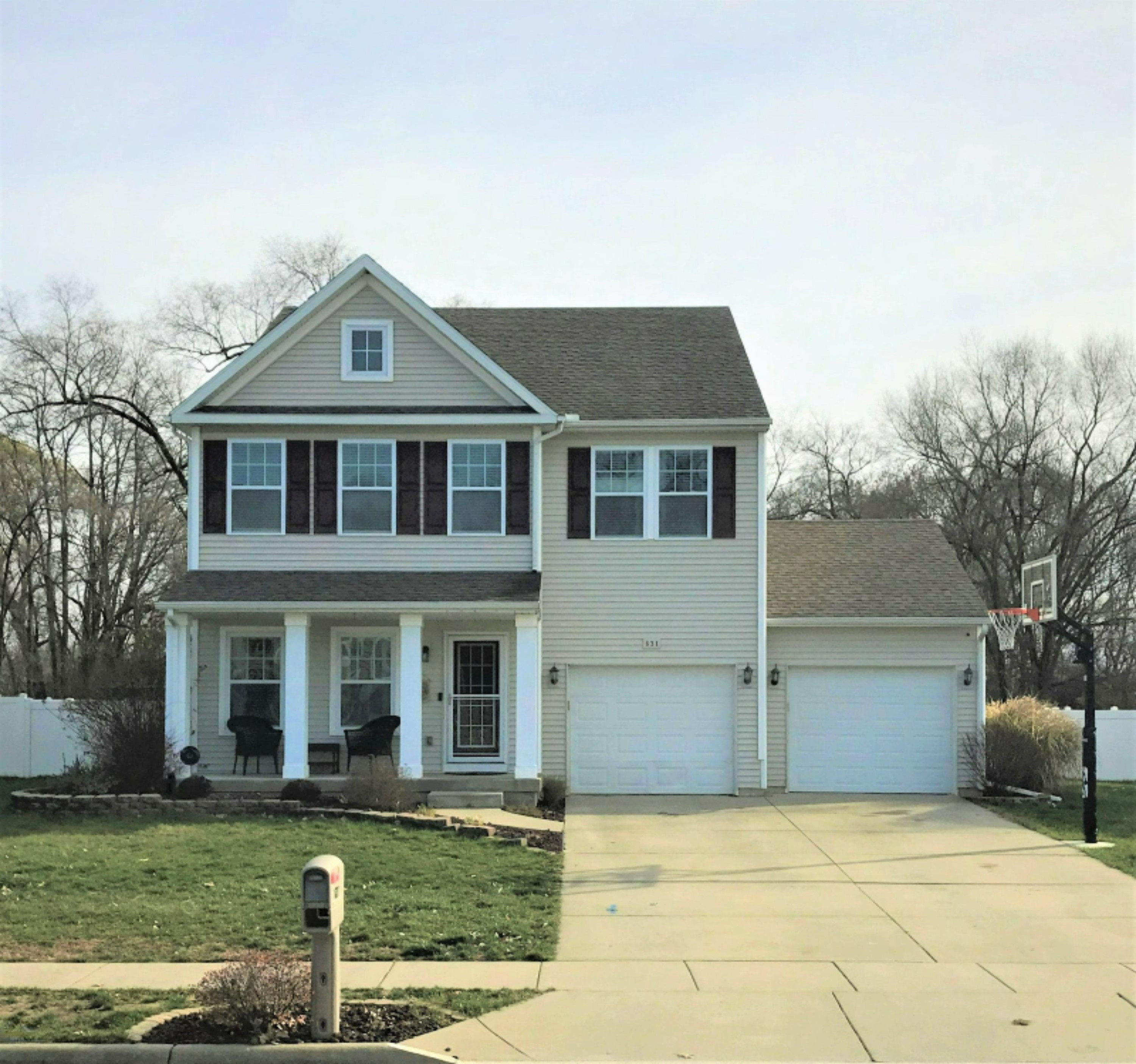 631 Oklahoma Drive Three Rivers, MI 49093 - Photo 1 of 61 7E7563F4-5B55-4AAF-9892-8E492F702C5A (2)