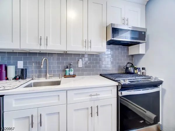 $325,000 | 29 Knox Terrace, Unit 1B, Wayne, NJ 07470