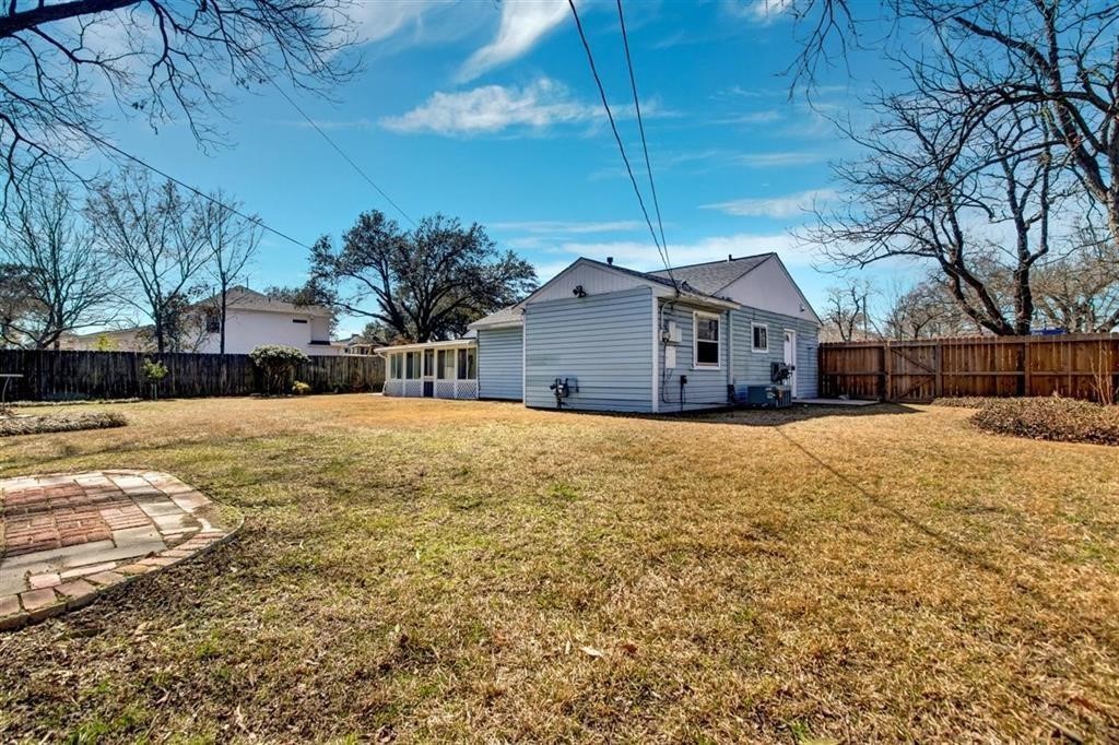 1316 Zora Street Houston, TX 77055 - Photo 24 of 24