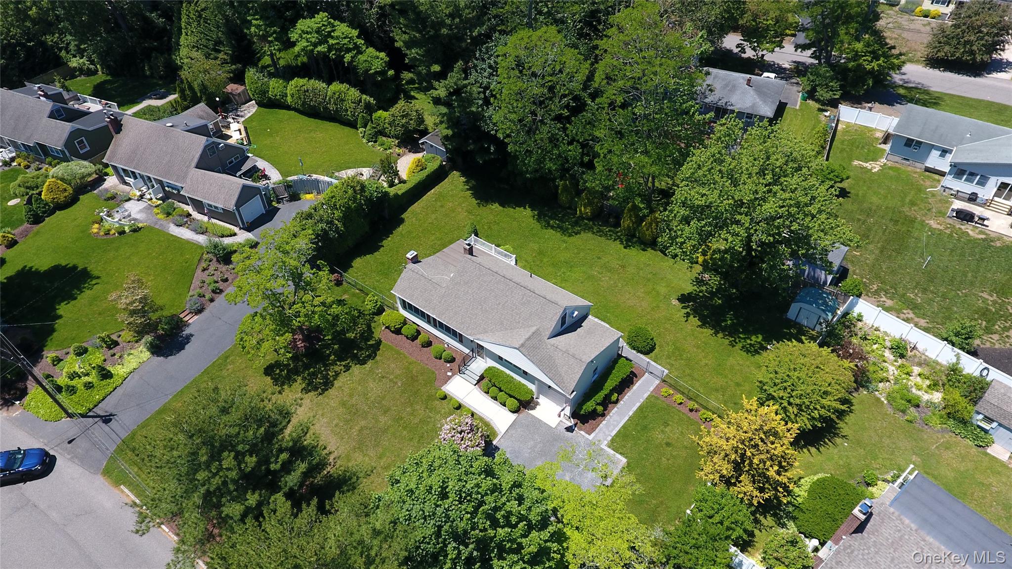 20 Valentine Road Shoreham, NY 11786 - Photo 34 of 39
