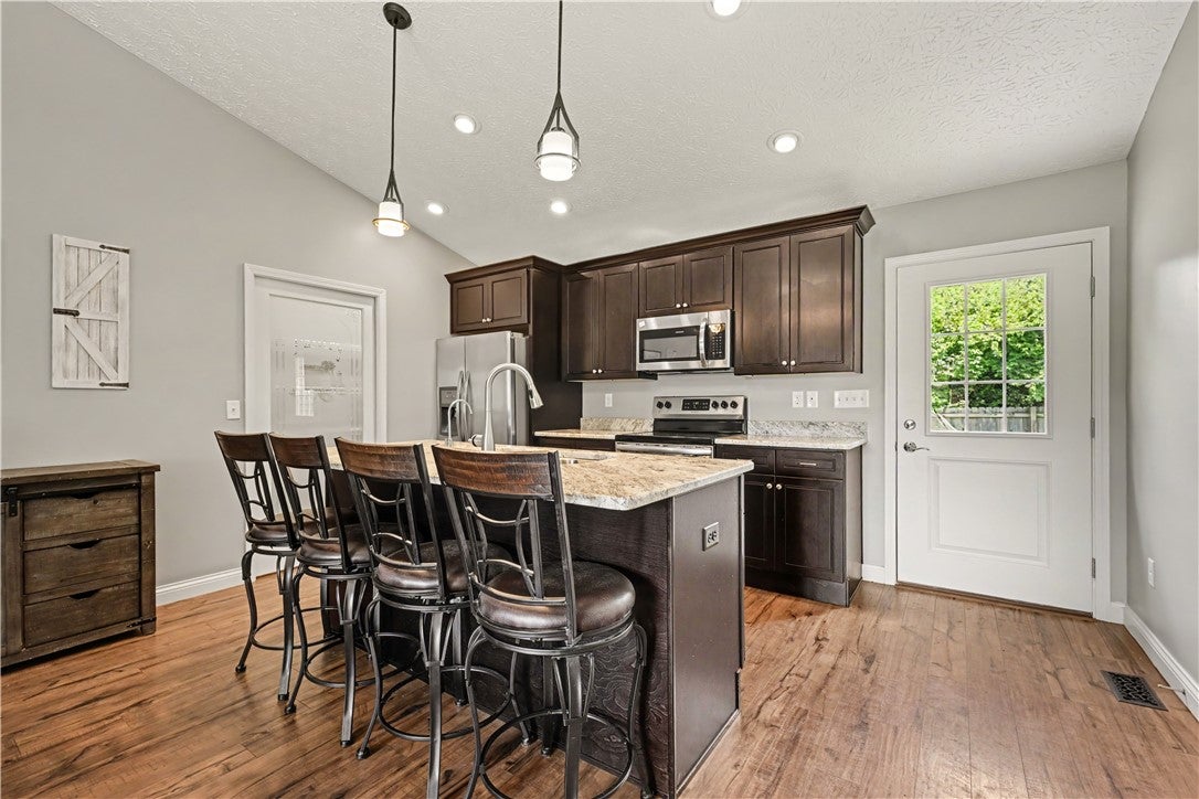 7076 Peters Road Tipp City, OH 45371 - Photo 10 of 45 Gallery Image 10