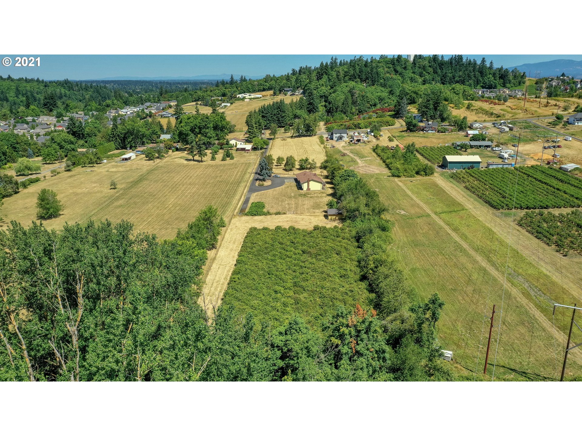 17522 Southeast McKinley Road Gresham, OR 97080 - Photo 22 of 31