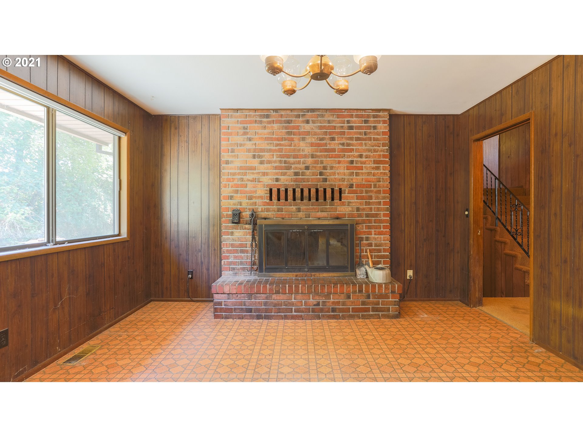 17522 Southeast McKinley Road Gresham, OR 97080 - Photo 8 of 31
