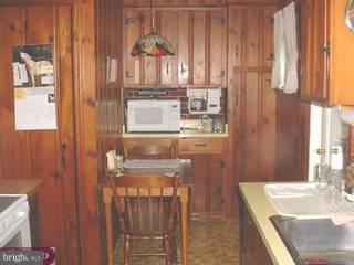 95 Davis Road Doylestown, PA 18901 - Photo 5 of 6 Gallery Image 5