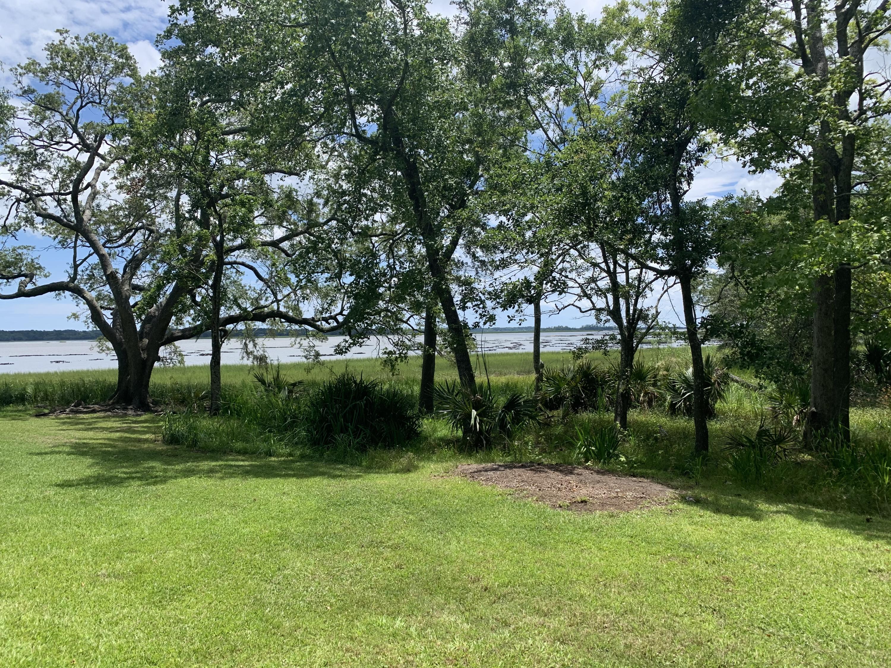 6514 Riggs Lane Meggett, SC 29449 - Photo 13 of 55 13