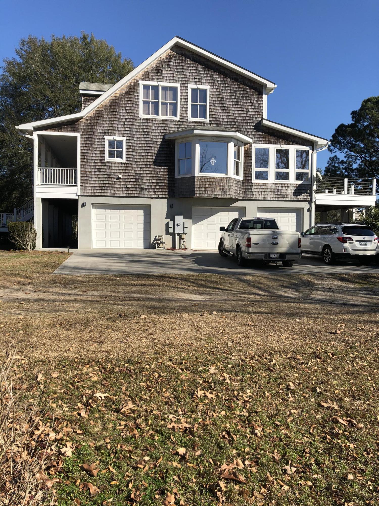 6514 Riggs Lane Meggett, SC 29449 - Photo 4 of 55 2
