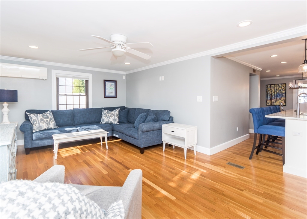 91 Canterbury Road Waltham, MA 02453 - Photo 17 of 41