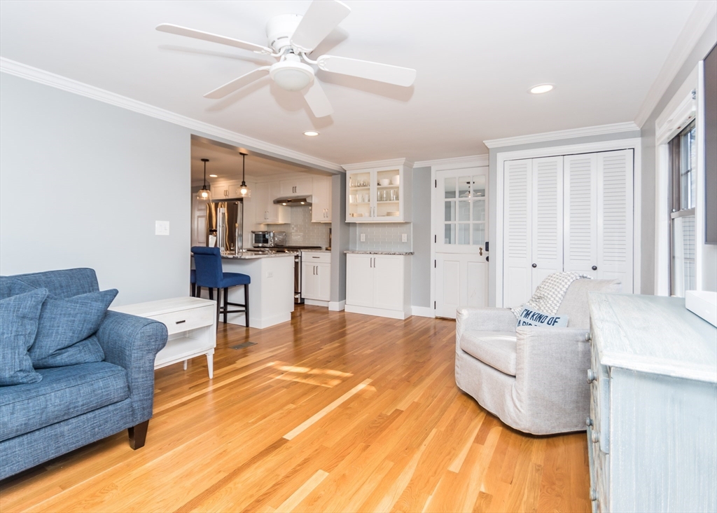 91 Canterbury Road Waltham, MA 02453 - Photo 18 of 41