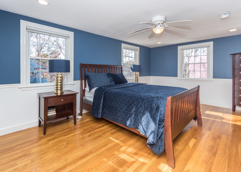 91 Canterbury Road Waltham, MA 02453 - Photo 21 of 41