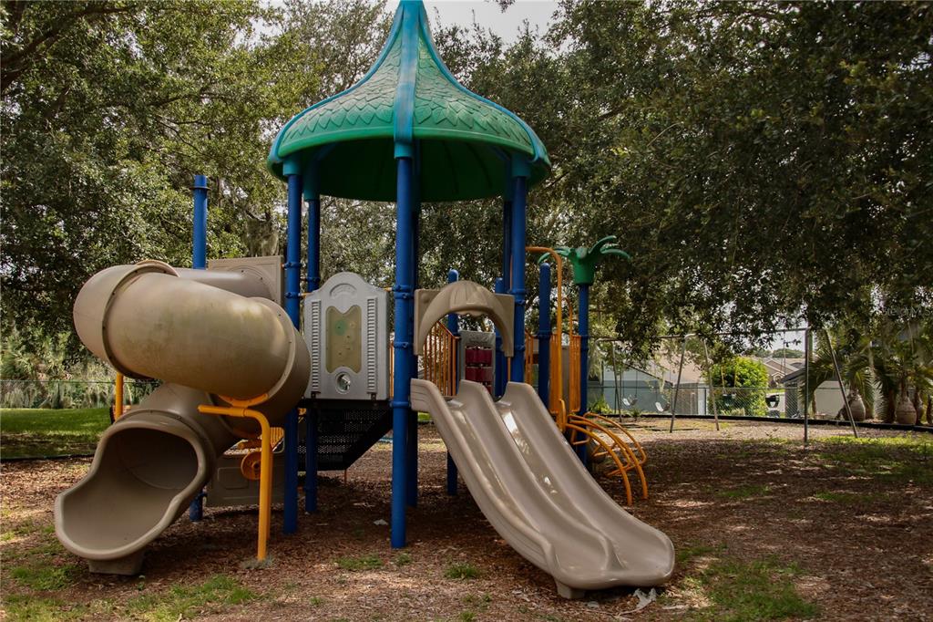 2643 Oneida Loop Kissimmee, FL 34747 - Photo 84 of 93 Gallery Image 84