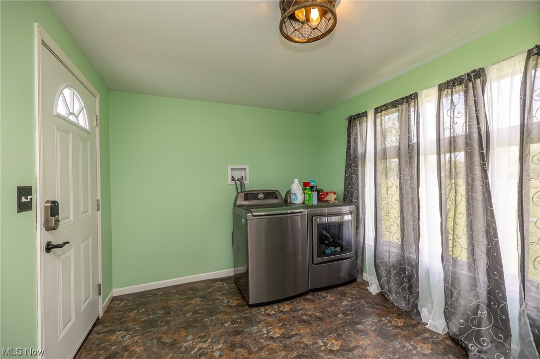 2187 Barclay Messerly Road Southington, OH 44470 - Photo 20 of 35