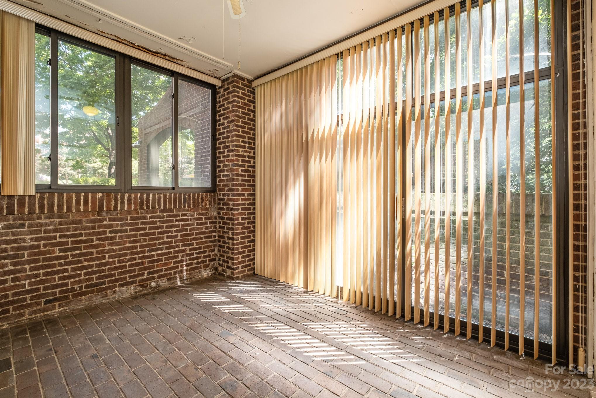 325 Queens Road, Unit 4 Charlotte, NC 28204 - Photo 34 of 37 Gallery Image 34