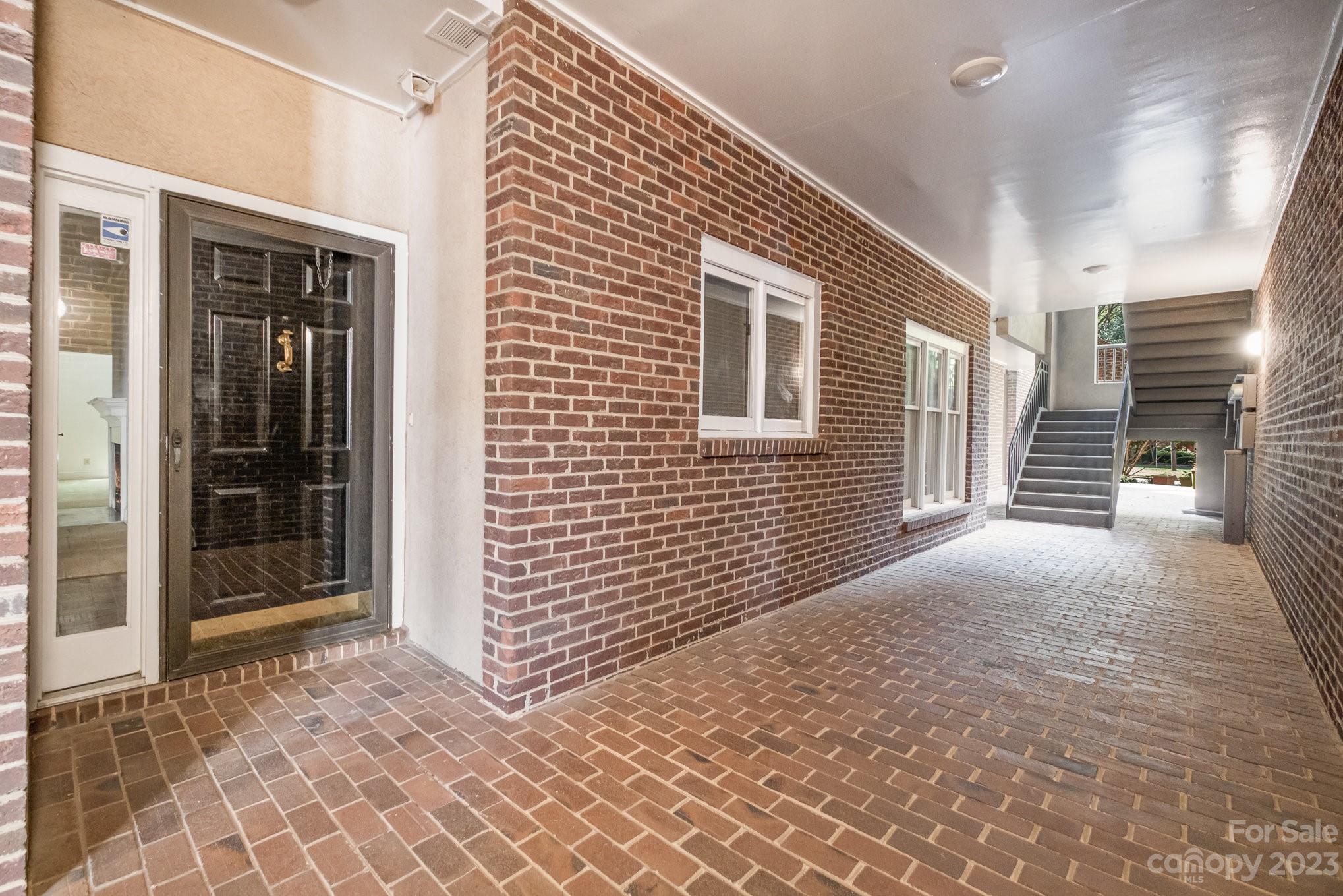 325 Queens Road, Unit 4 Charlotte, NC 28204 - Photo 35 of 37 Gallery Image 35