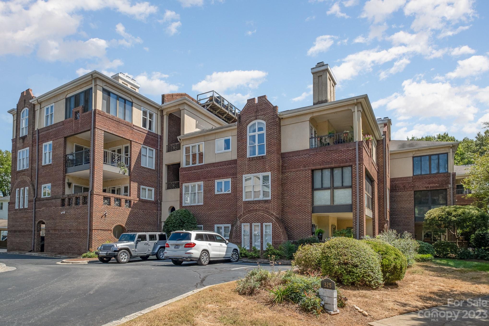 325 Queens Road, Unit 4 Charlotte, NC 28204 - Photo 37 of 37 Gallery Image 37