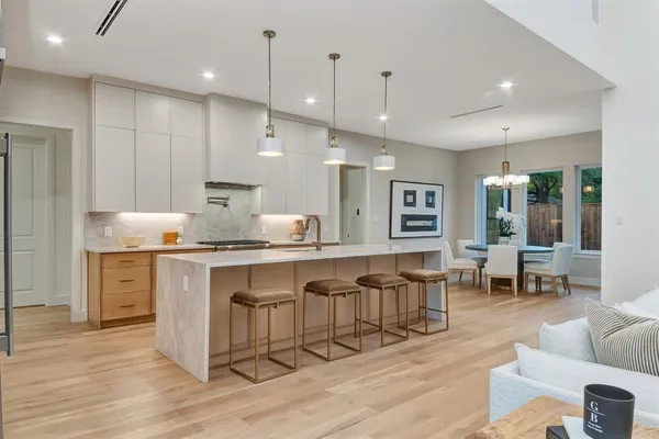 $1,925,000 | 3667 Ingleside Drive, Dallas, TX 75229