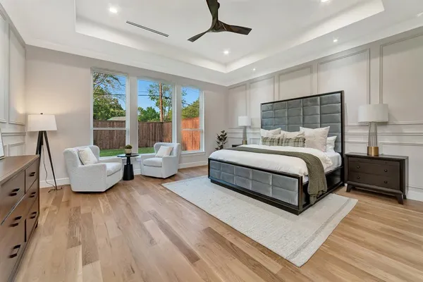 $1,925,000 | 3667 Ingleside Drive, Dallas, TX 75229