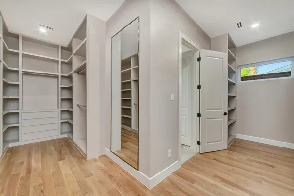 $1,925,000 | 3667 Ingleside Drive, Dallas, TX 75229