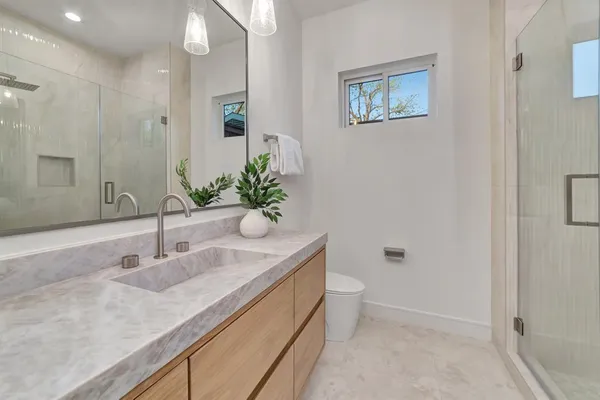 $1,925,000 | 3667 Ingleside Drive, Dallas, TX 75229