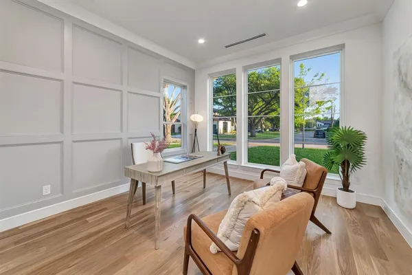 $1,925,000 | 3667 Ingleside Drive, Dallas, TX 75229