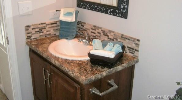 999 Sharon Ridge Road, Unit 11 Fairview, NC 28730 - Photo 3 of 7 Gallery Image 3