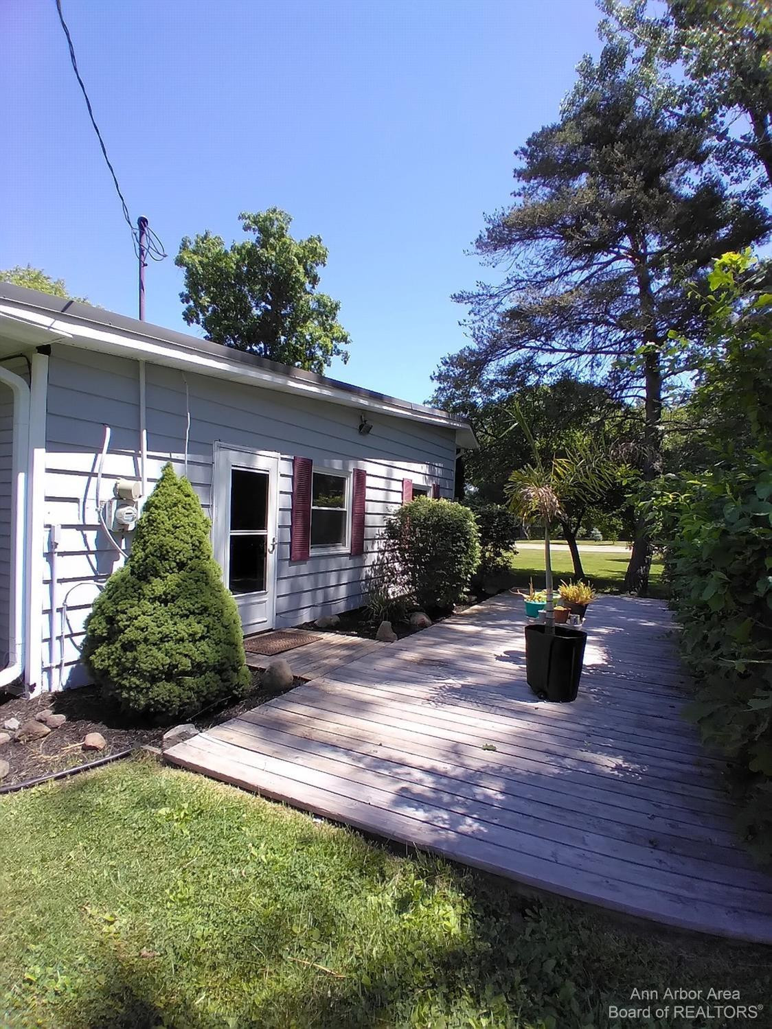 2323 Oak Grove Road Howell, MI 48855 - Photo 13 of 32 Photo 13