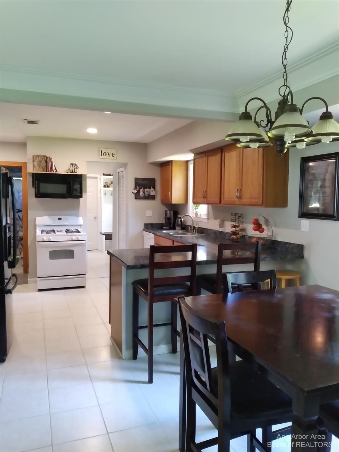 2323 Oak Grove Road Howell, MI 48855 - Photo 7 of 32 Photo 7