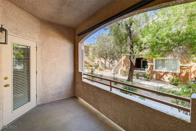 $324,900 | 830 Carnegie Street, Unit 1613, Henderson, NV 89052