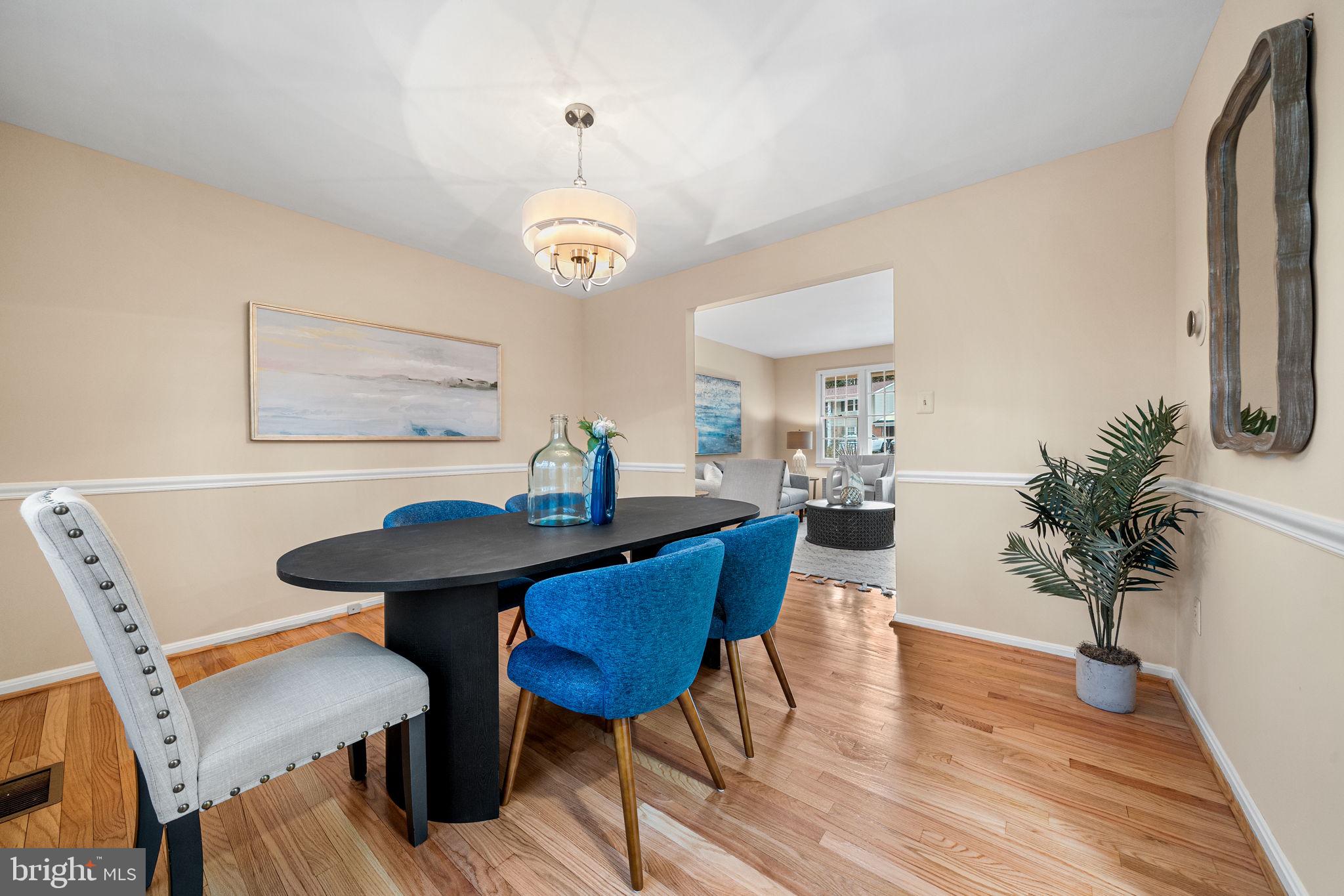 7149 Game Lord Drive Springfield, VA 22153 - Photo 15 of 59 Easy flow to Dining Room