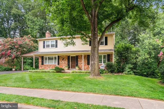 $849,900 | 7149 Game Lord Drive, Springfield, VA 22153