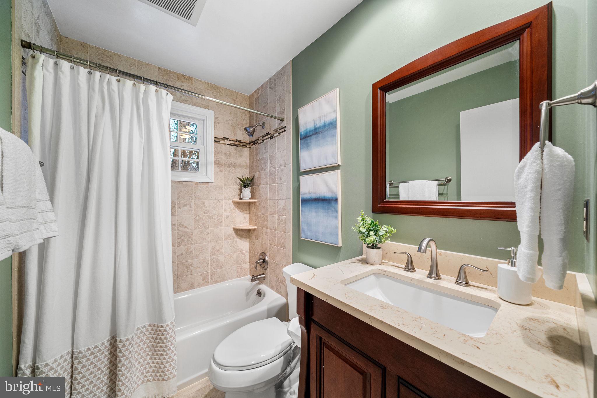 7149 Game Lord Drive Springfield, VA 22153 - Photo 43 of 59 Upper Level Full Bath