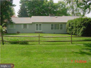 1266 Thomas Road Wayne, PA 19087 - Photo 3 of 6