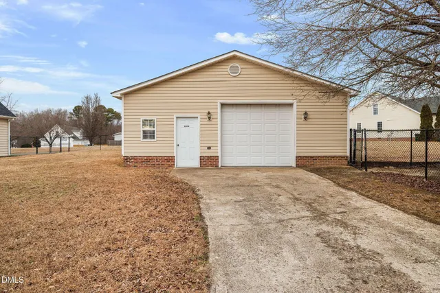 $425,000 | 30 Woodcrest Drive, Youngsville, NC 27596