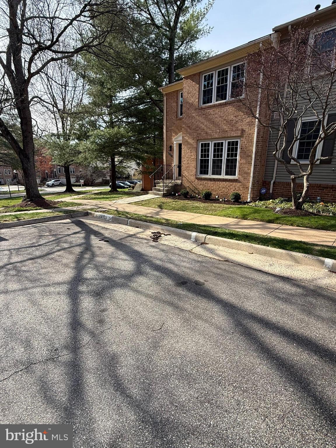 7753 Shootingstar Drive Springfield, VA 22152 - Photo 8 of 88