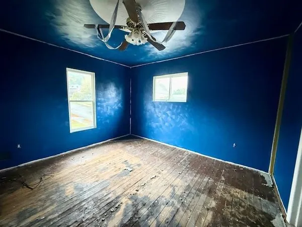 $59,500 | 412 East Cedar Avenue, Connellsville, PA 15425