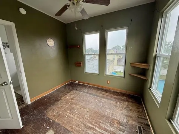 $59,500 | 412 East Cedar Avenue, Connellsville, PA 15425