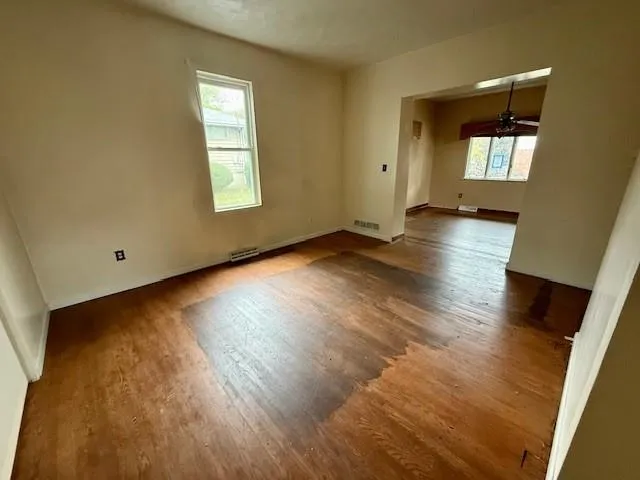 $72,900 | 412 East Cedar Avenue, Connellsville, PA 15425