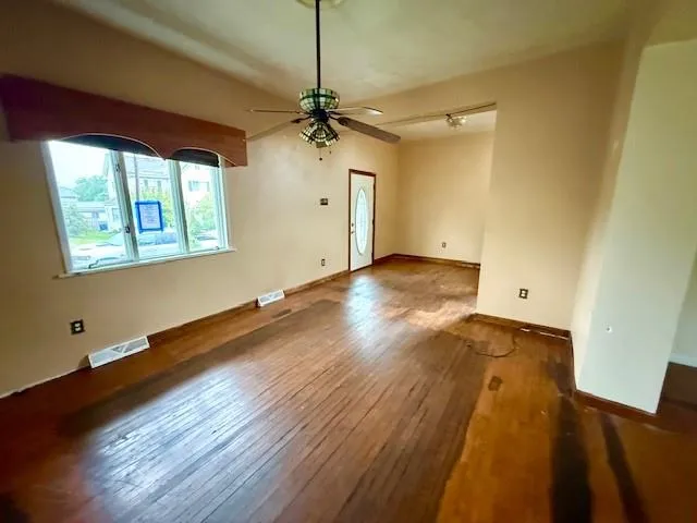 $72,900 | 412 East Cedar Avenue, Connellsville, PA 15425