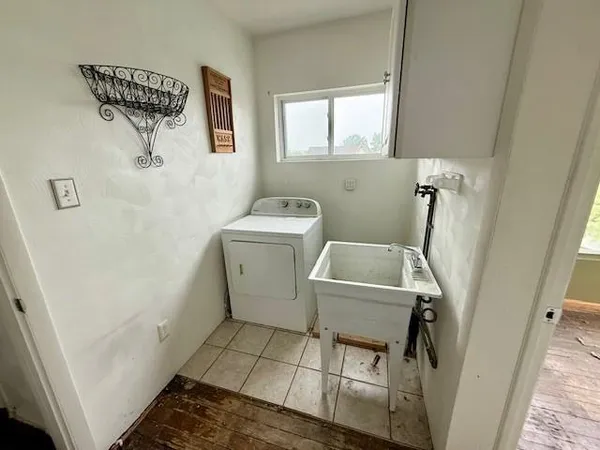 $59,500 | 412 East Cedar Avenue, Connellsville, PA 15425