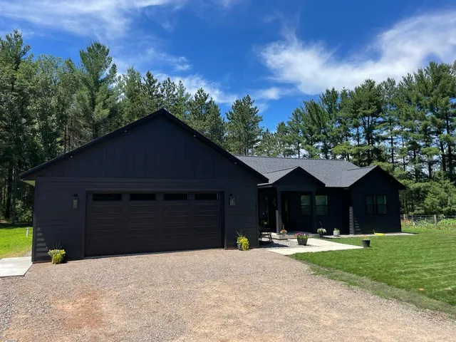 $699,000 | N1143 County Rd CH, Coloma, WI 54930
