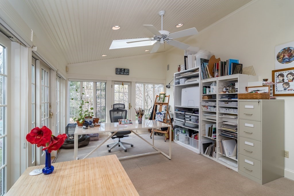 458 Far Reach Road Westwood, MA 02090 - Photo 14 of 39 Gallery Image 14
