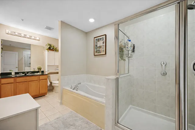 $950,000 | 2230 Goldenrod Lane, Glenview, IL 60026