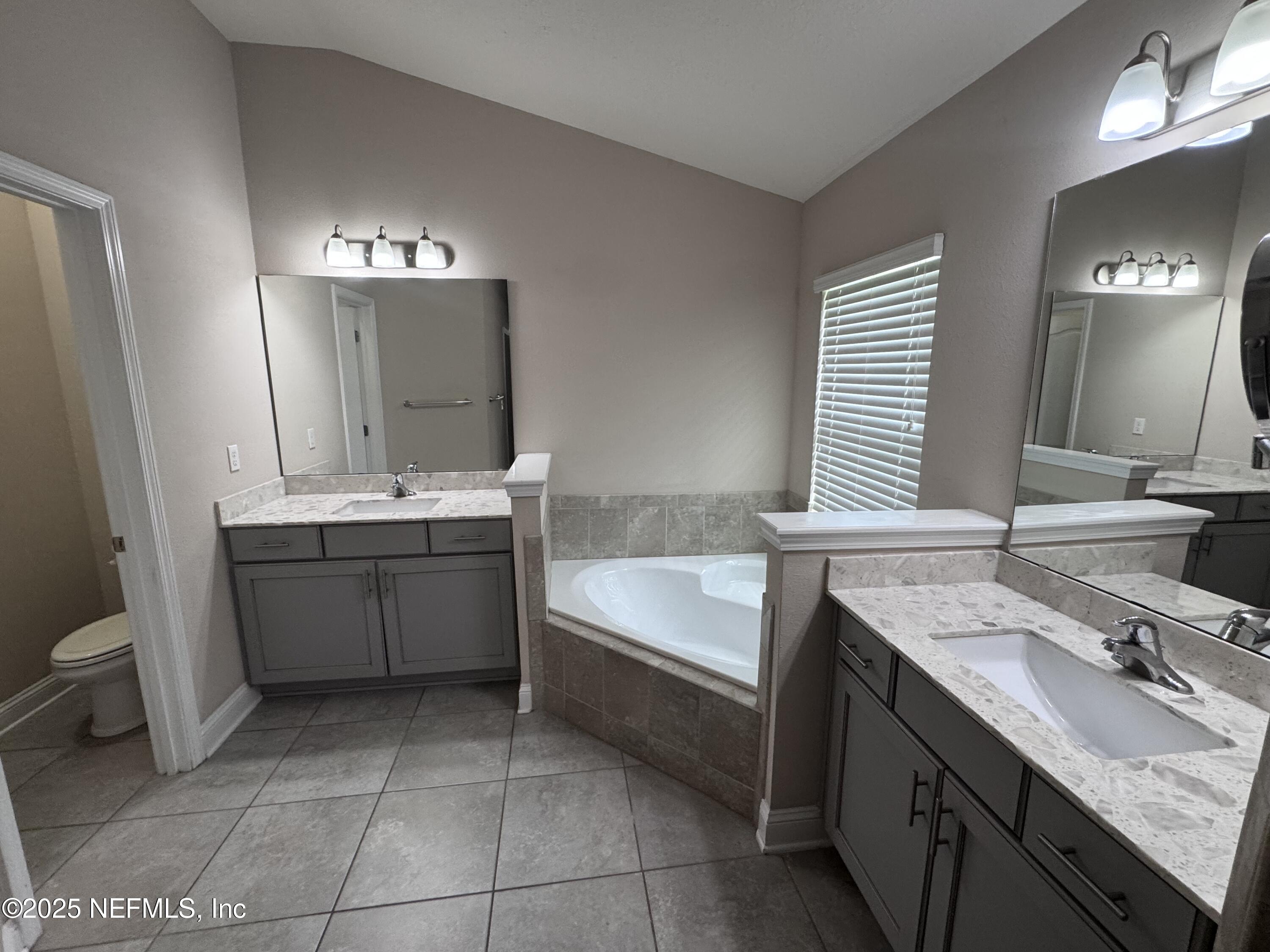 159 Prince Albert Avenue St. Johns, FL 32259 - Photo 9 of 19 Master Bathroom